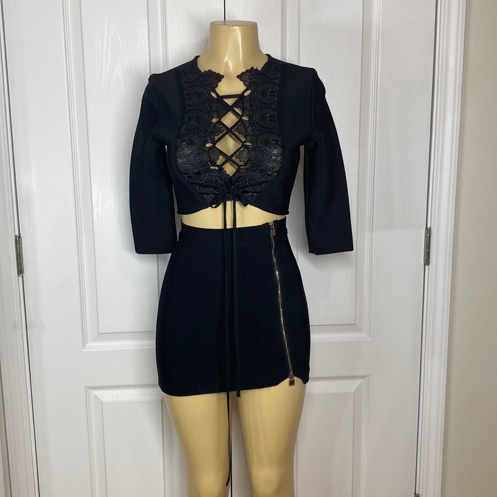 2 pcs set skirt and blouse, black color, size S/M
